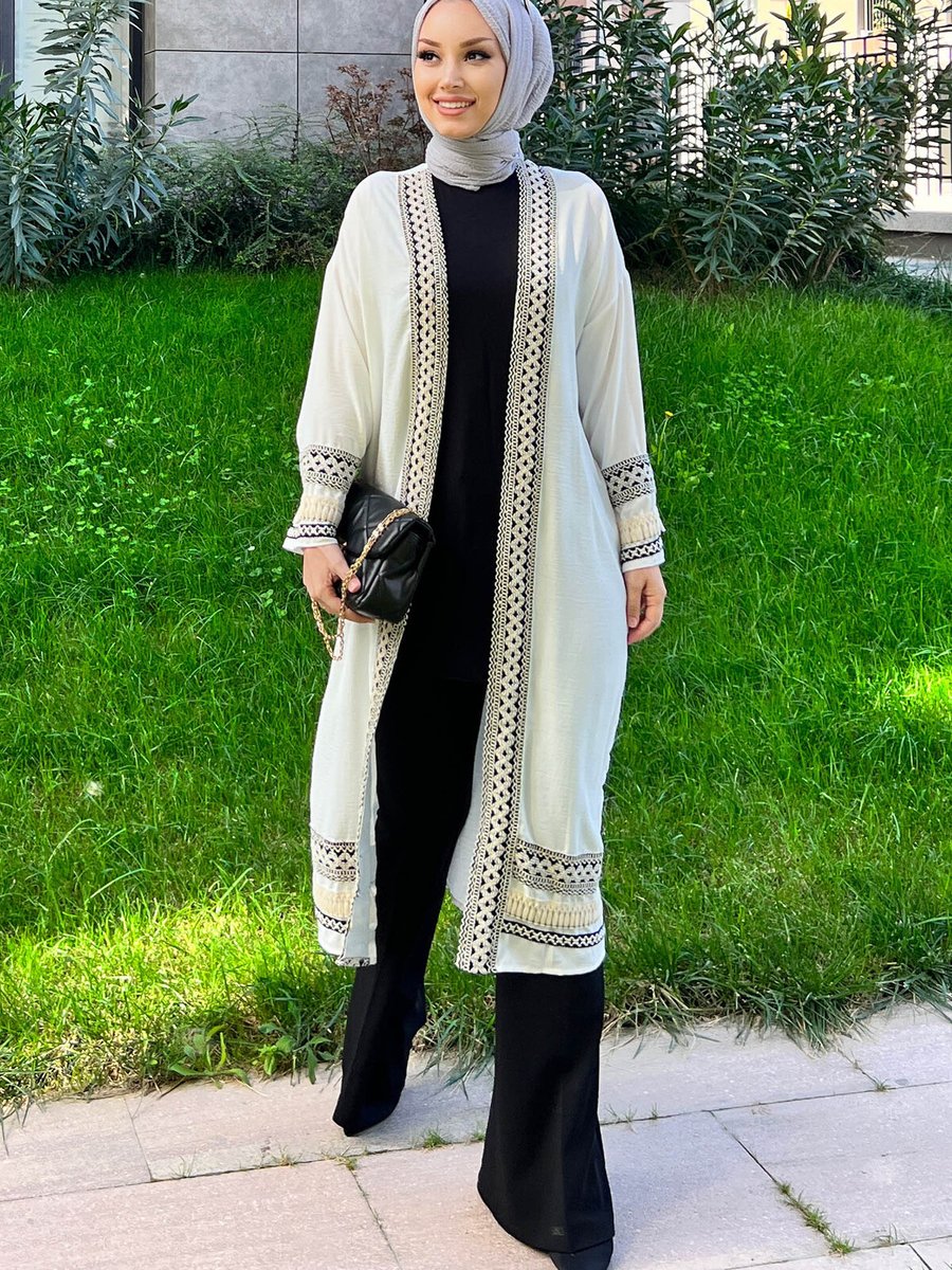 Tofisa Beyaz Kimono